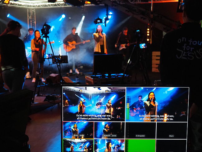 on tour for Jesus - CVJM e. V.