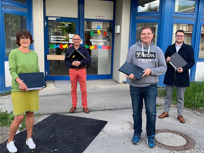 "keine Rechner - keine Bildung?"