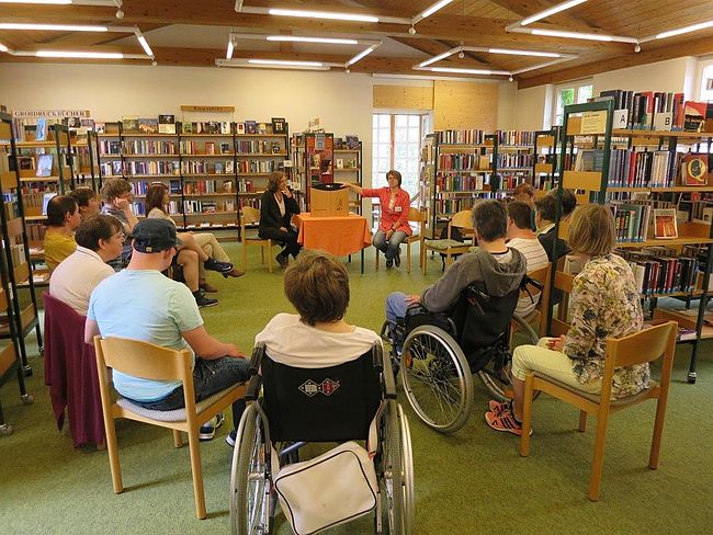 "Lesen verbindet" - die Evangelische öffentliche Bücherei Bad Reichenhall