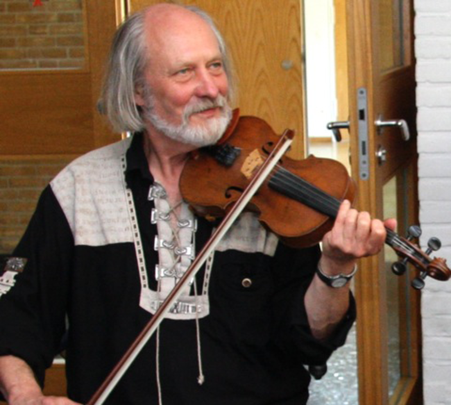 Prof. Peter Ausländer