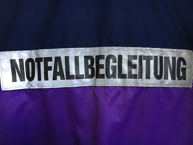 Rückenschild Notfallbegleitung