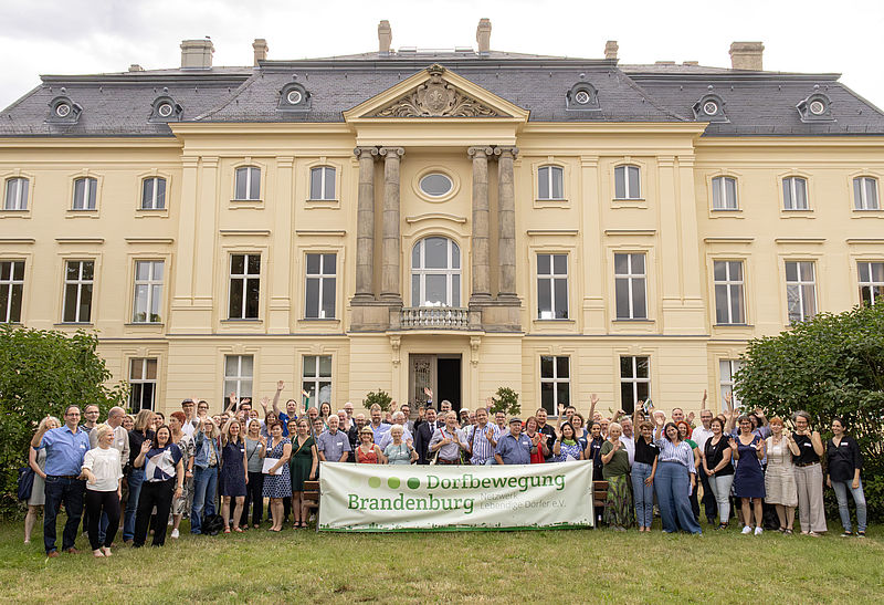 Gruppenbild der Teilnehmenden