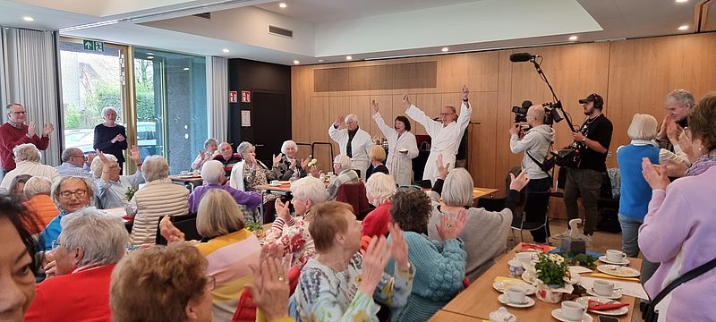 Über 100 Schlagerbegeisterte sangen lautstark mit