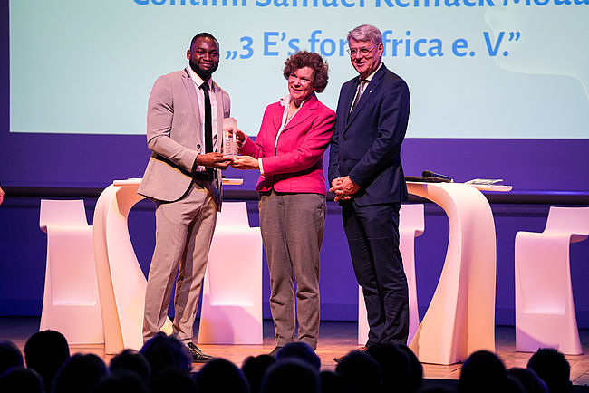 3 E's 4 Africa e.V.