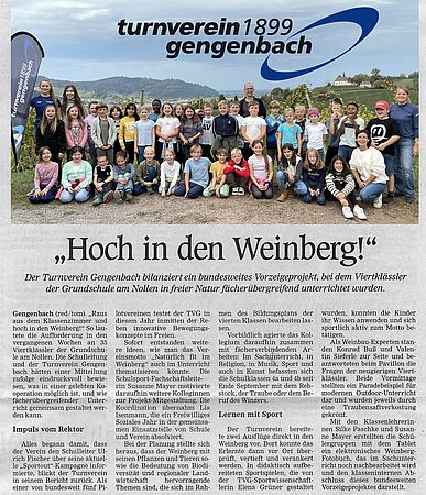 Sportliche Grundschüler im Weinberg