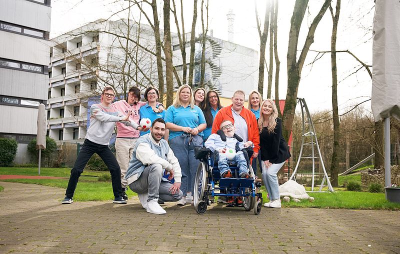 Auf dem Weg ins Stadion zur Fußball EM 2024