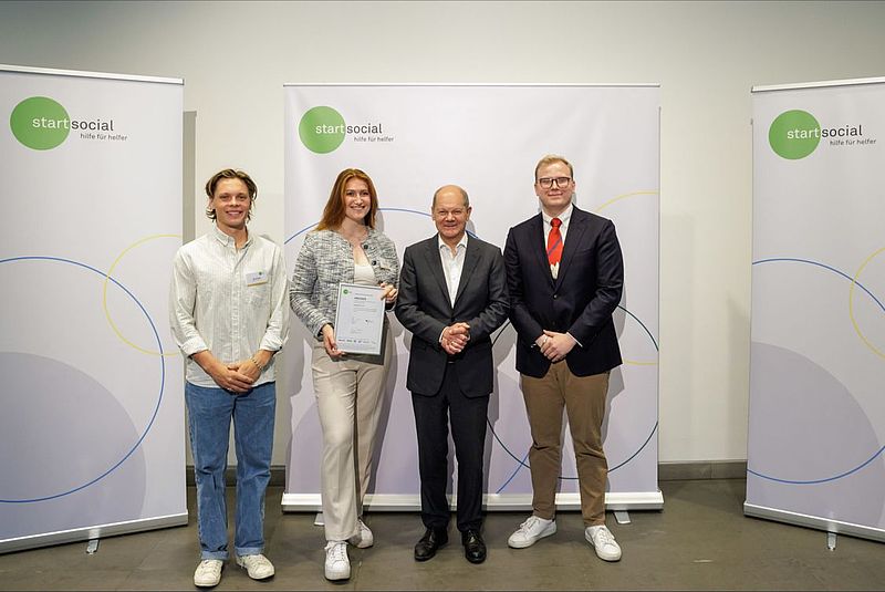 Startsocial Preisverleihung 2023 - Invest it! mit Bundeskanzler Olaf Scholz