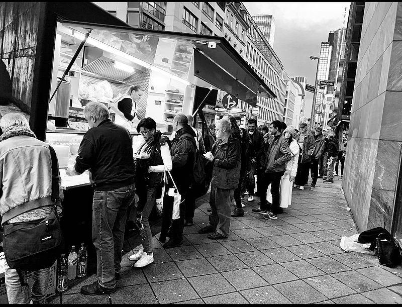 Bis zu 300 hungrige Menschen seit über 10 Jahren