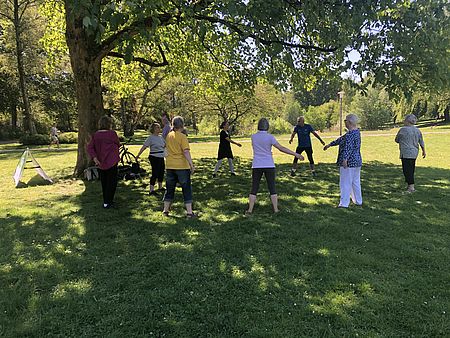 Gruppentraining im Park
