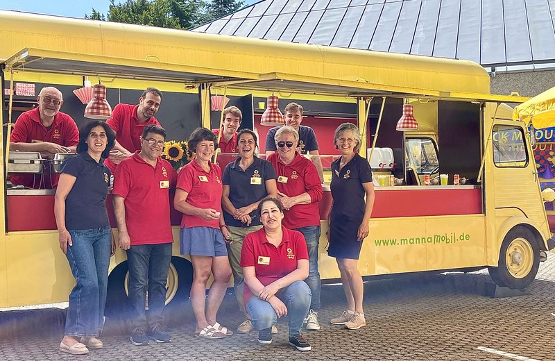 Manna Mobil - Gemeinsam jungen Menschen Gutes tun