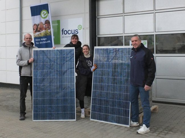 Instandsetzen und Spenden von gebrauchten Photovoltaik-Modulen für einen gemeinnützigen Verein zum Bau von Balkonkraftwerken u.w.  - focusEnergie GmbH & Co.KG - Christoph Hecklau
