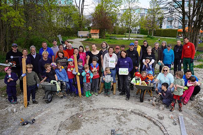 Parkwildnis Haar, Nina Jaksch und Katharina Dworzak