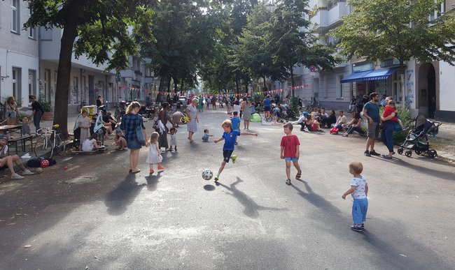 Temporäre Spielstraße Sanderstraße