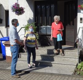 auch während Corona Kontakt  "auf Abstand" 